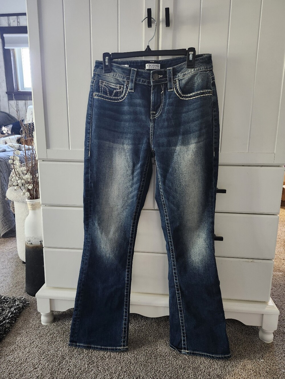 Vigoss Women's Mid Rise Blue Bootcut Jeans with Faded Detailing Sz 6